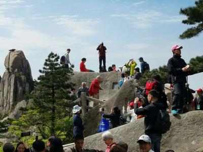 清明小长假第三天:黄山风景区优化管理措施 游览秩序井然