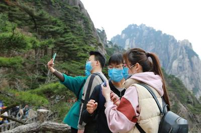 清明小长假第三天:黄山风景区优化管理措施 游览秩序井然