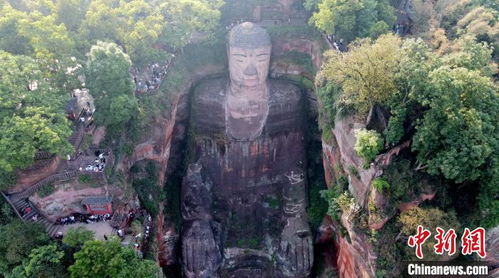 乐山大佛景区限游客数量 游览安全有序