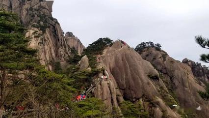 清明小长假第三天:黄山风景区优化管理措施 游览秩序井然