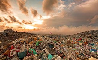 抖音网红景点 天空之镜 变垃圾场 1天清出12吨