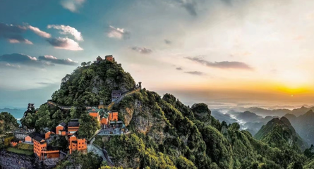 武当山推出通票半价优惠，管理服务全面升级