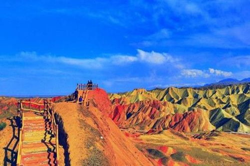 甘肃丹霞地貌 这五大5A级景区，你打卡过几个？